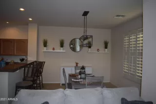 Photo #5: 6305124 Listing