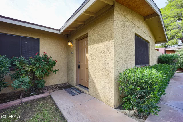 MLS: 6305172 Condo For Sale