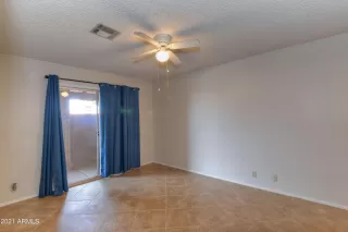 Photo #4: 6305201 Listing