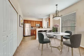 Photo #4: 6305234 Listing