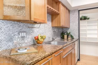 Photo #1: 6305277 Listing