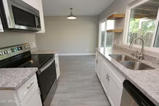 Photo #2: 6305350 Listing 