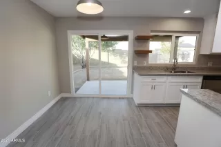 Photo #5: 6305350 Listing 