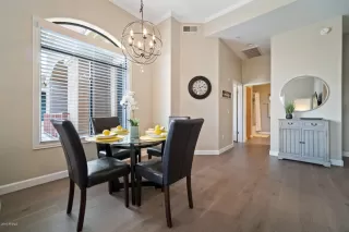 Photo #6: 6305355 Listing 
