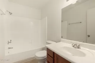 Photo #5: 6305396 Listing 