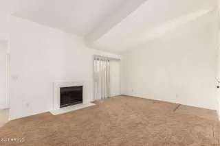 Photo #4: 6305678 Listing