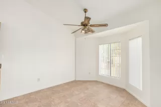 Photo #5: 6305678 Listing