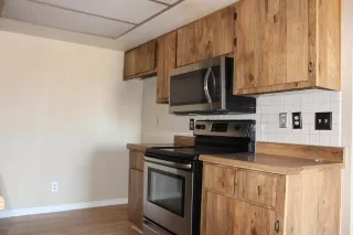 Photo #4: 6305847 Listing