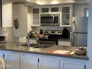 Photo #2: 6305871 Listing