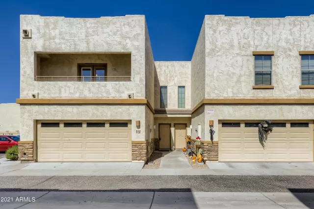 MLS: 6305916 Condo For Sale