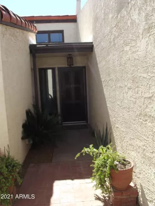 Photo #1: 6305917 Listing 