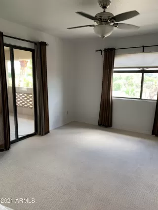 Photo #6: 6305936 Listing