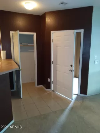 Photo #3: 6305977 Listing