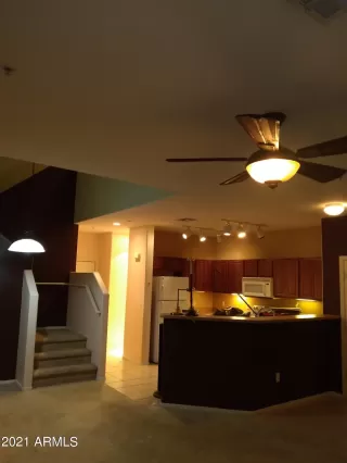 Photo #6: 6305977 Listing