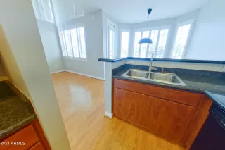 Photo #5: 6306151 Listing