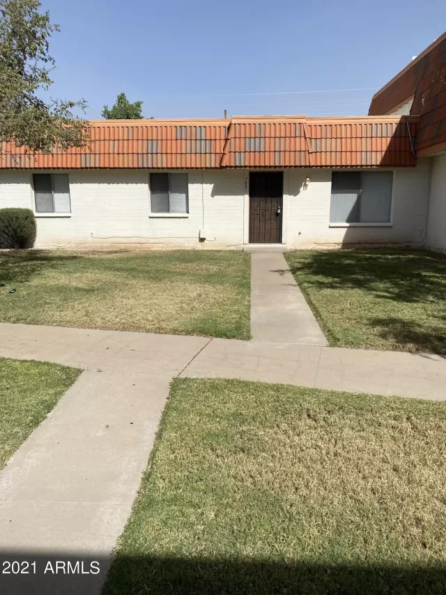 MLS: 6306182 Condo For Sale