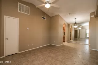 Photo #6: 6306233 Listing 