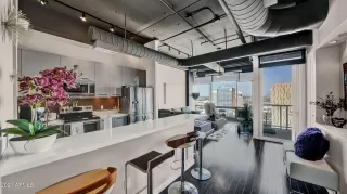 Photo #2: 6306510 Listing 