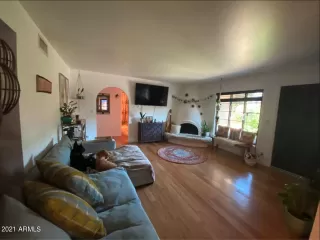 Photo #4: 6306577 Listing