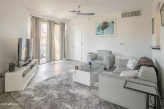 Photo #2: 6306625 Listing