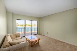 Photo #4: 6306805 Listing