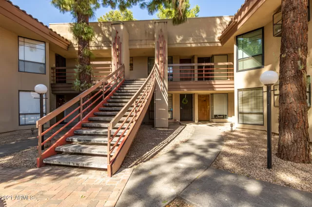 MLS: 6306936 Condo For Sale