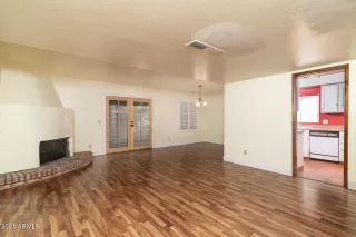 Photo #3: 6306960 Listing 