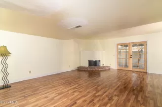 Photo #6: 6306960 Listing 