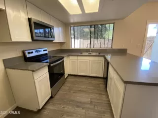 Photo #4: 6306971 Listing