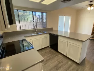 Photo #5: 6306971 Listing