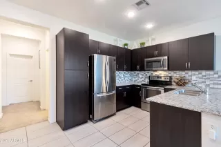 Photo #5: 6307002 Listing 