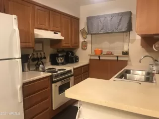 Photo #4: 6307173 Listing