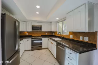 Photo #3: 6307187 Listing 