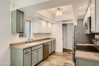 Photo #6: 6307244 Listing 