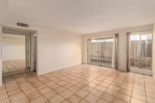 Photo #6: 6307347 Listing 