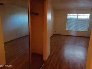 Photo #6: 6307373 Listing