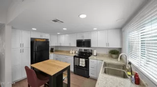 Photo #1: 6307376 Listing