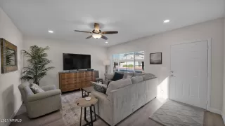 Photo #6: 6307376 Listing