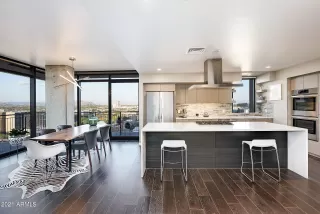 Photo #6: 6307396 Listing