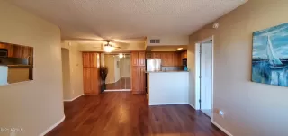 Photo #2: 6307477 Listing