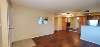 Photo #3: 6307477 Listing