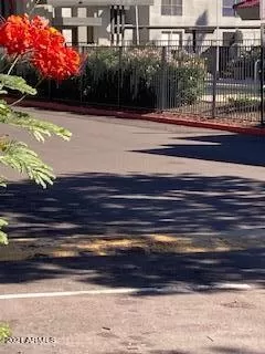 Photo #3: 6307498 Listing 