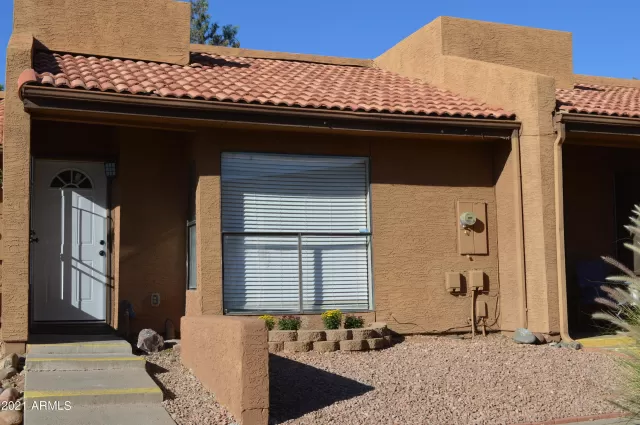 MLS: 6307512 Condo For Sale