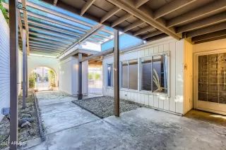 Photo #2: 6307545 Listing 