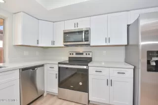 Photo #2: 6307562 Listing 