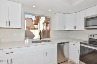 Photo #4: 6307562 Listing 