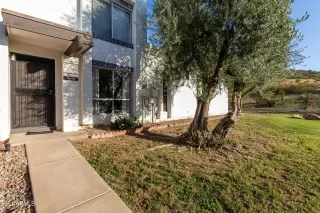 Photo #1: 6307664 Listing 