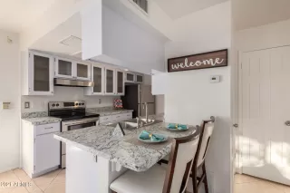 Photo #5: 6307664 Listing 