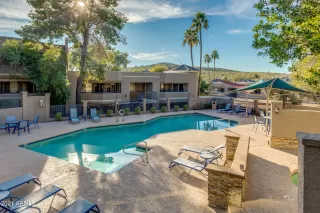 Photo #2: 6307922 Listing 