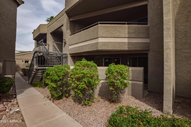 MLS: 6307936 Condo For Sale